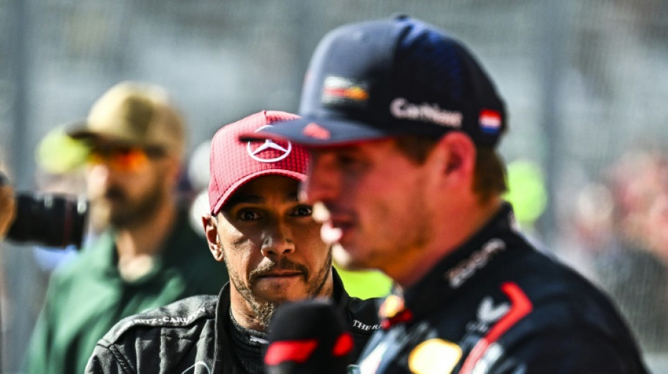 Verstappen nega rumores sobre contrata&ccedil;&atilde;o de Hamilton pela Red Bull