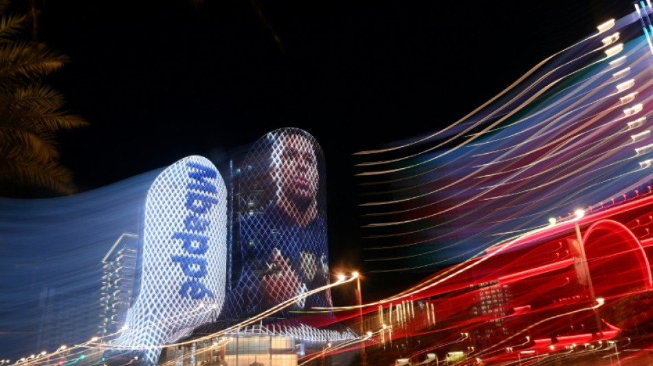 Mbapp&eacute; ilumina por ahora Catar-2022 a la espera de los cuartos de final