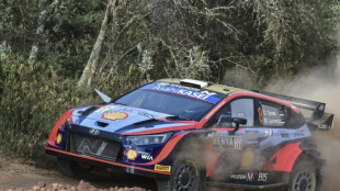 Rallye d'Ypres: Neuville sort et abandonne, T&auml;nak prend la t&ecirc;te