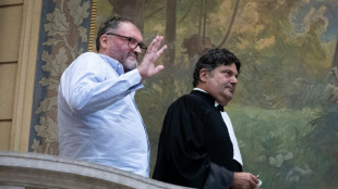 Prozess in Frankreich: Narkose-Arzt soll 30 Patienten vergiftet haben