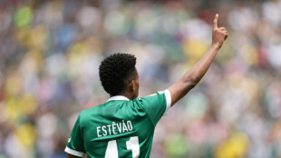 Com defesa desfalcada, Palmeiras enfrenta Chelsea na quartas da Copa de Clubes