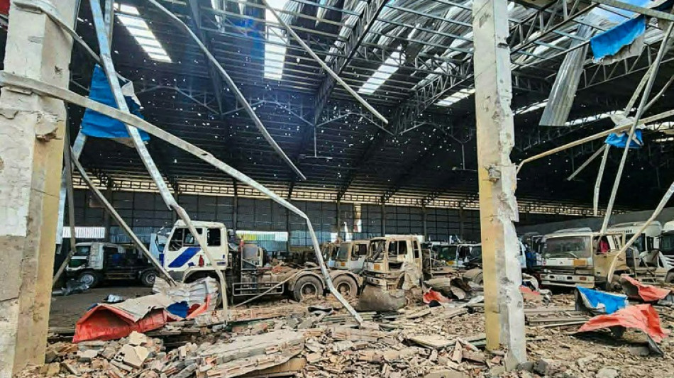 Camboya acusa a Tailandia de bombardear una zona fronteriza mientras China intenta mediar