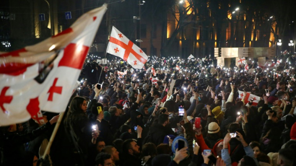 Rusia dice que Occidente est&aacute; detr&aacute;s de las protestas en Georgia