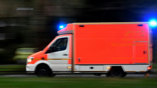 Unter Gabelstapler eingeklemmt: 22-J&auml;hriger in Bayern stirbt bei Arbeitsunfall