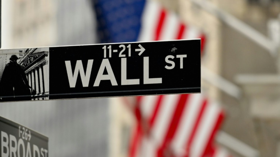 Wall Street affiche un rebond &agrave; la faveur de la chute du p&eacute;trole