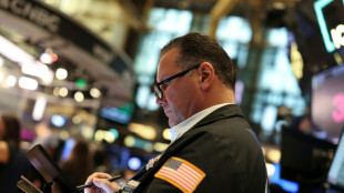 Wall Street reste calme, les yeux tournés vers la Fed
