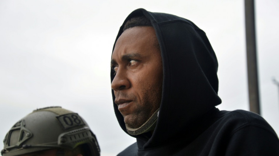 El exfutbolista Jhon Vi&aacute;fara regresa a Colombia tras seis a&ntilde;os de prisi&oacute;n en EEUU