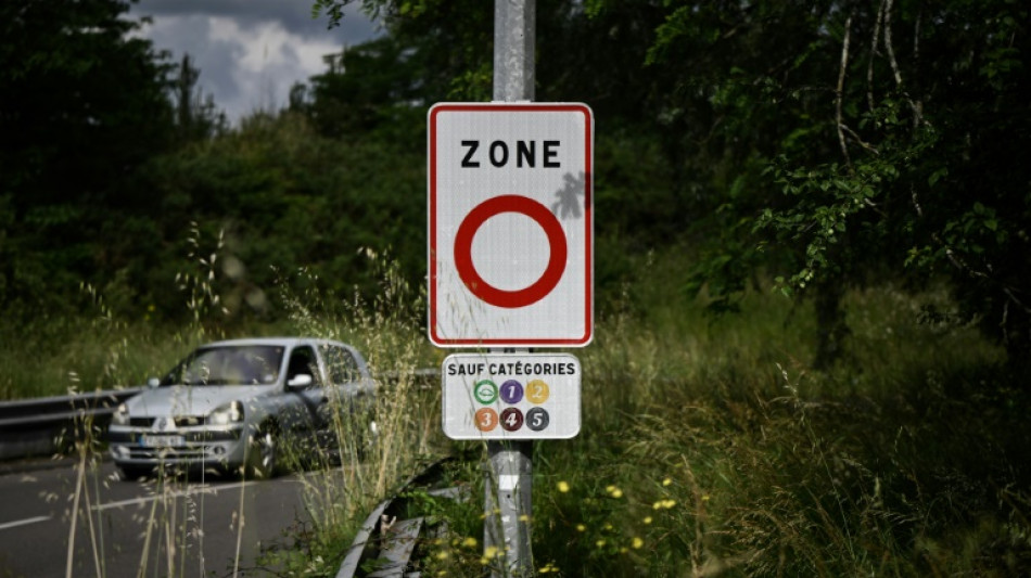 L'Assemblée approuve la loi "simplification", et la suppression des zones à faibles émissions