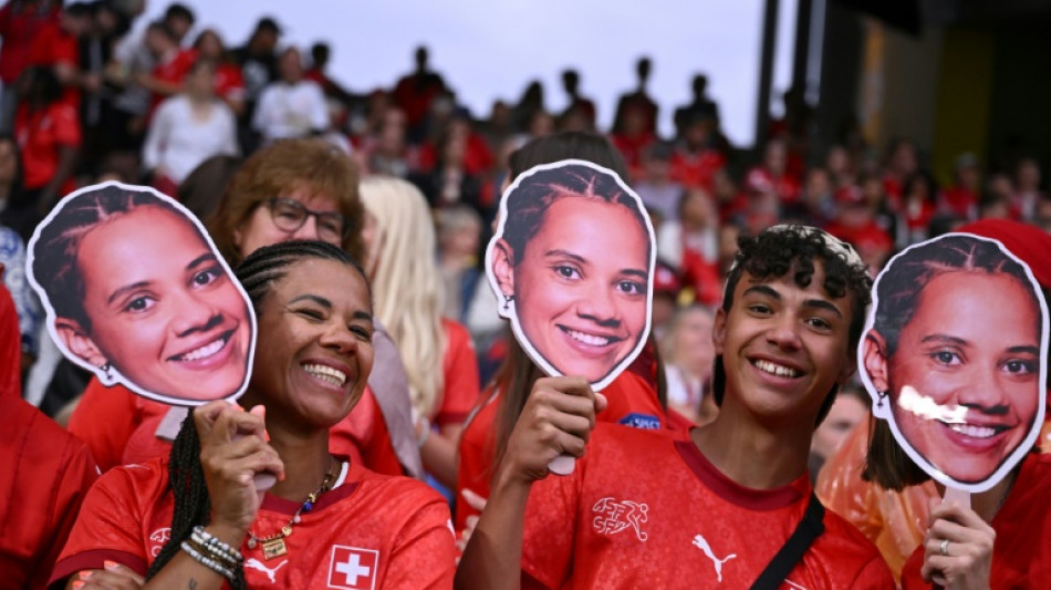 Una Eurocopa de cuento de hadas... Si tuviera suficientes ba&ntilde;os para mujeres