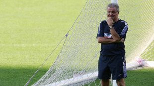 Morre aos 80 anos o ingl&ecirc;s Terry Venables, ex-t&eacute;cnico do Barcelona