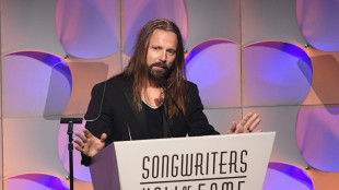 El exitoso productor Max Martin vuelve a colaborar con Taylor Swift en "Showgirl"