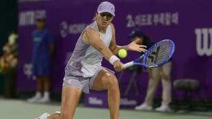 Swiatek shrugs off double duty to reach Korea Open final