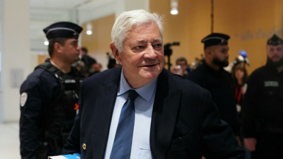 Au proc&egrave;s du RN, le "militant" qui fait ce qu'on lui dit 
