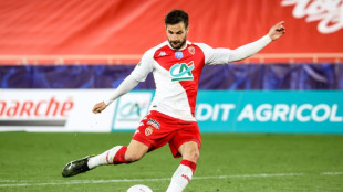Cesc F&aacute;bregas assume como t&eacute;cnico interino do Como na Serie B italiana