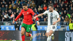Com CR7, Portugal sofre contra Eslov&ecirc;nia sua 1&ordf; derrota sob o comando de Mart&iacute;nez