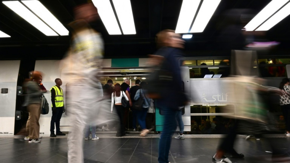 Une &eacute;norme panne de signalisation interrompt les RER A, B et D dans Paris