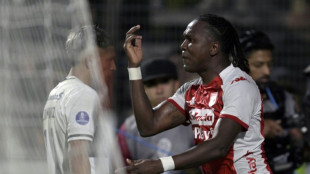 Conmebol investiga den&uacute;ncia de racismo em jogo da Sul-Americana na Argentina