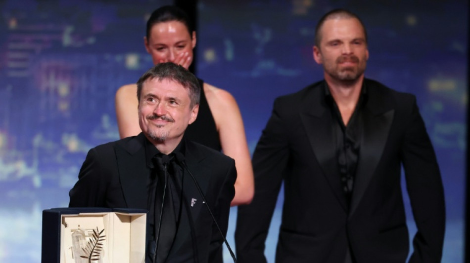 El rumano Cristian Mungiu gana su segunda Palma de Oro en Cannes con "Fjord"