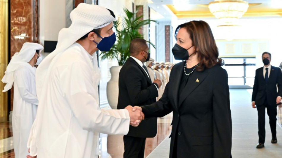 Kamala Harris lidera delegaci&oacute;n de EEUU en encuentro con nuevo l&iacute;der de los Emiratos