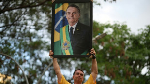 Fl&aacute;vio Bolsonaro: de quase presidente &agrave; fuga pela porta dos fundos