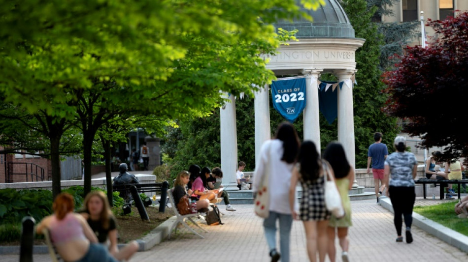 Universidade George Washington &eacute; processada por campanha de desinforma&ccedil;&atilde;o