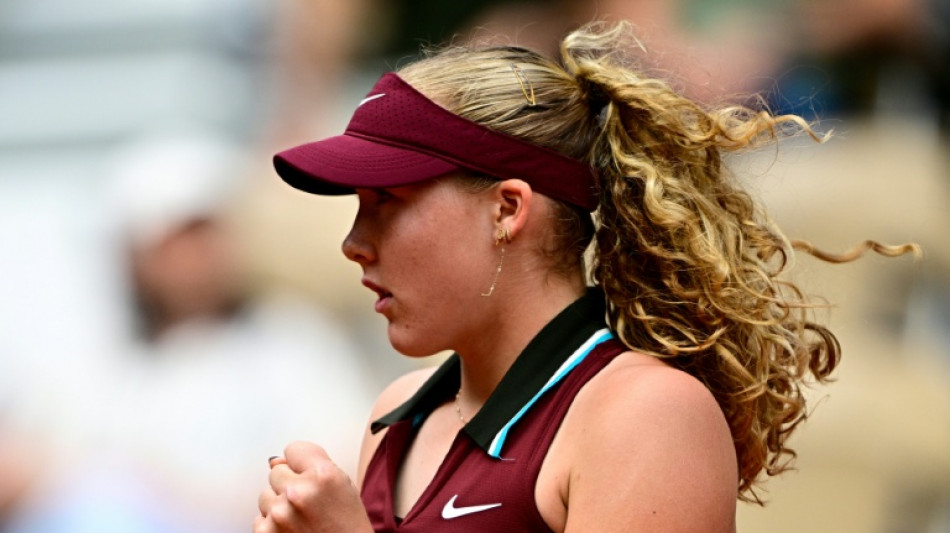 'Hell of a match': Andreeva ousts Kasatkina to reach French Open quarters