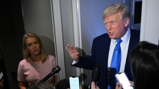 Corte Suprema de EEUU bloquea orden de repatriar migrante desde El Salvador