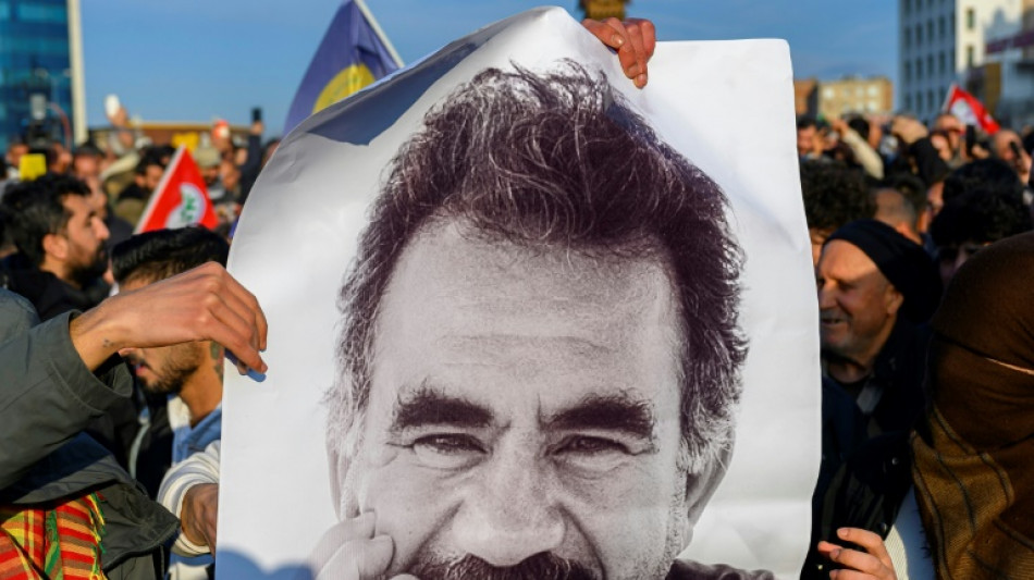 &Ouml;calan, l'ic&ocirc;ne kurde, de la guerre &agrave; la paix
  