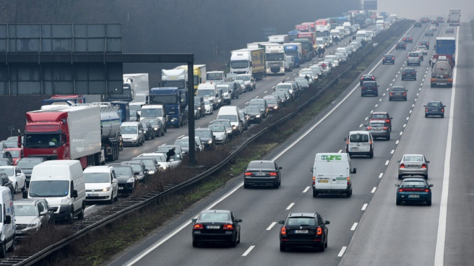 ADAC warnt vor viel Verkehr durch R&uuml;ckreisewelle zum Wochenende