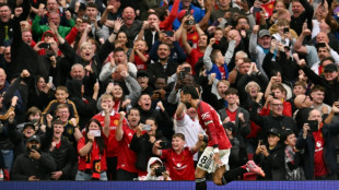 Angleterre: Chelsea gagne avec la VAR et Manchester United, avec le coeur