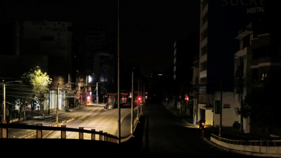 Equador: empres&aacute;rios denunciam cortes de energia que afetam setor produtivo