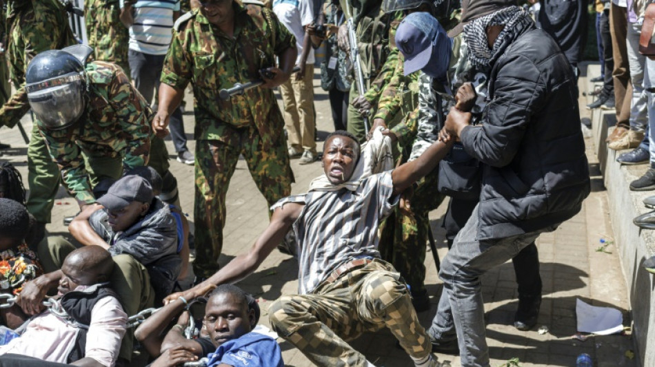 Le Kenya arr&ecirc;te des dizaines de manifestants appelant &agrave; la fin des enl&egrave;vements