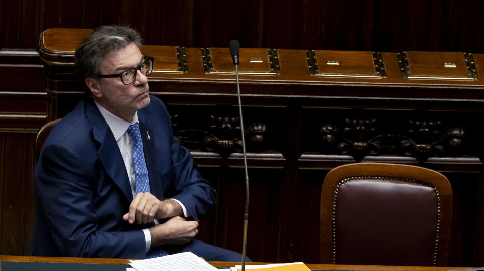 Il Tesoro colloca 18 miliardi di Btp, domanda 218 miliardi