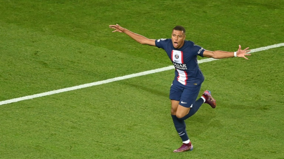C1: Paris et Mbapp&eacute; sur de bons rails 
