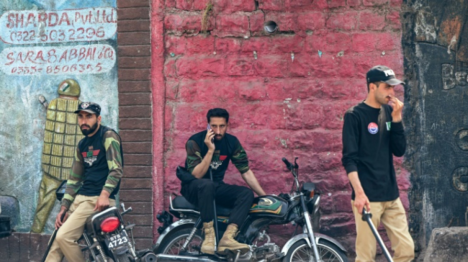 Islamabad teste un deuxi&egrave;me missile, exercices de d&eacute;fense indiens