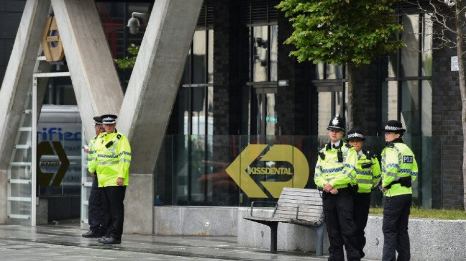 Acusado de atropelamento em massa em Liverpool se apresenta pela primeira vez à Justiça