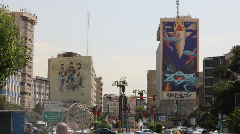 Los iran&iacute;es temen otra guerra, un mes despu&eacute;s del alto el fuego con Israel