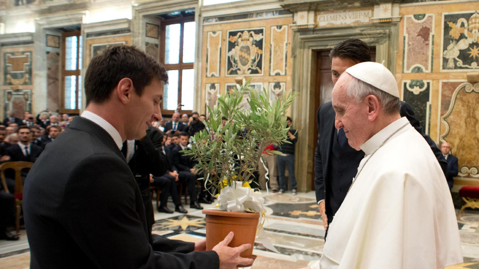 L'addio di Messi, 'un Papa diverso, vicino, argentino''