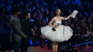 Ariana Grande sacr&eacute;e aux MTV Video Music Awards