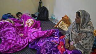 Indian teams defuse bombs in Kashmir border areas