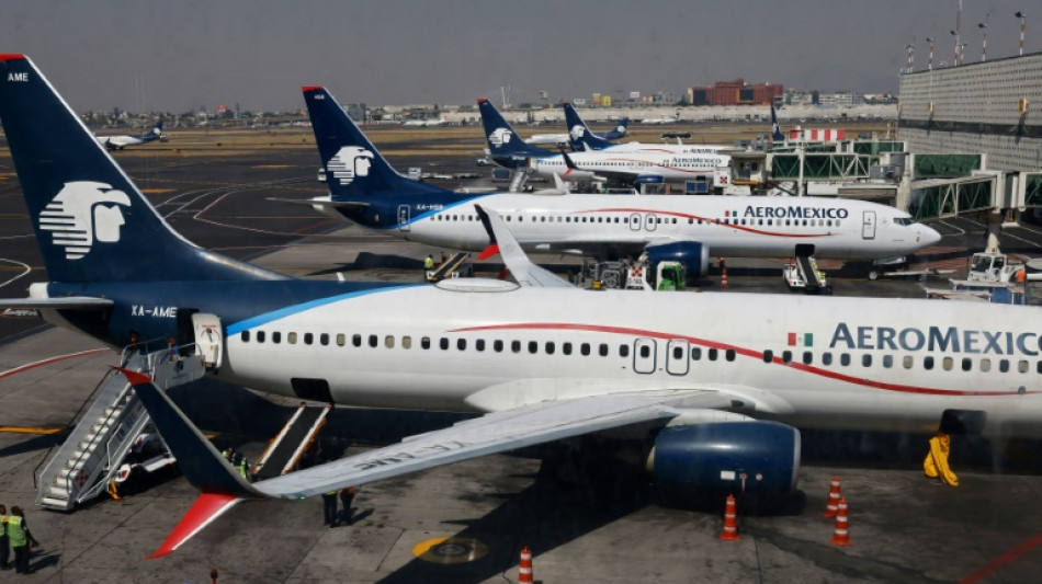 Gobierno ordena cierre de aeropuerto de Ciudad de M&eacute;xico para vuelos de carga