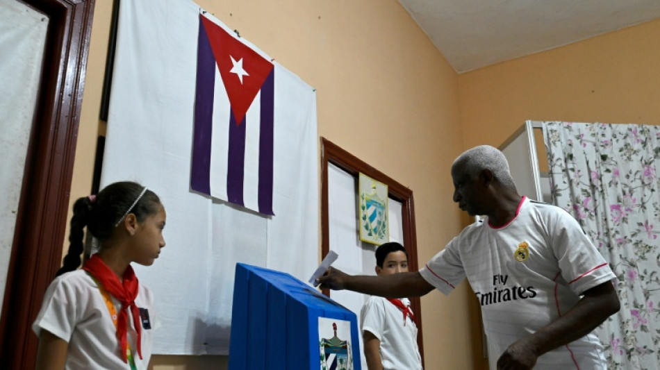 Cuba attend les r&eacute;sultats du scrutin l&eacute;gislatif, la participation en hausse