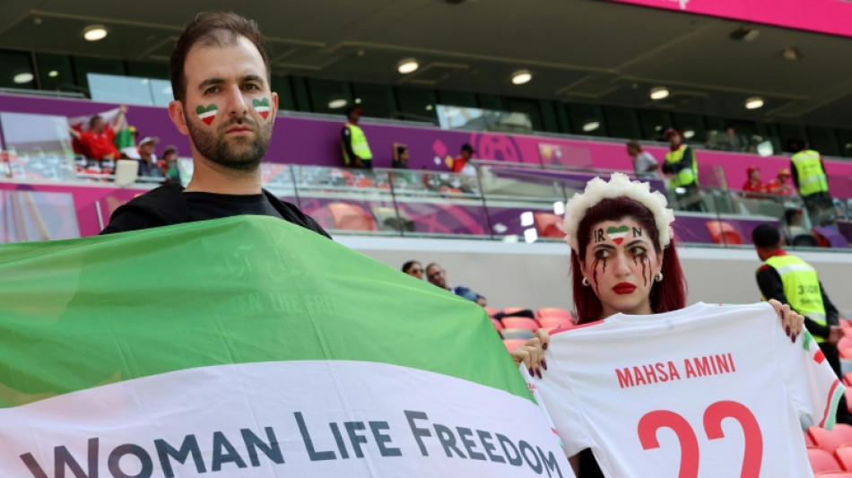 Fifa erlaubt bestimmte Zeichen der Unterst&uuml;tzung f&uuml;r Demonstrationen im Iran