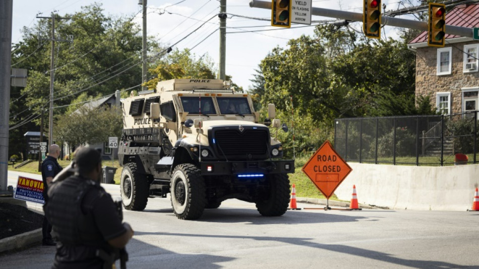 "Arm&eacute; et dangereux", un criminel &eacute;vad&eacute; &eacute;chappe toujours &agrave; la police aux Etats-Unis