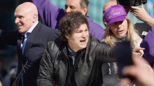 Elezioni Argentina, chiusura di campagna con tensione per Milei