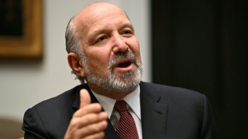 Secret&aacute;rio de Com&eacute;rcio dos EUA vai depor no caso Epstein