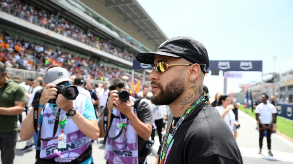 Neymar recebe nova multa ambiental por obras em sua mans&atilde;o em Mangaratiba