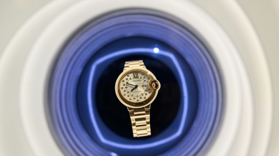 Relojeros juegan con los materiales para seducir a la nueva generación de compradores