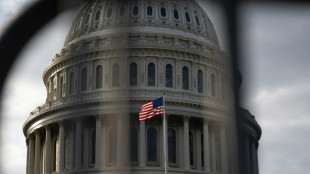 Biden sanciona lei de financiamento que evita paralisa&ccedil;&atilde;o do governo nos EUA