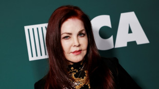 Priscilla Presley versucht nach Schicksalsschlägen positiv auf Leben zu blicken